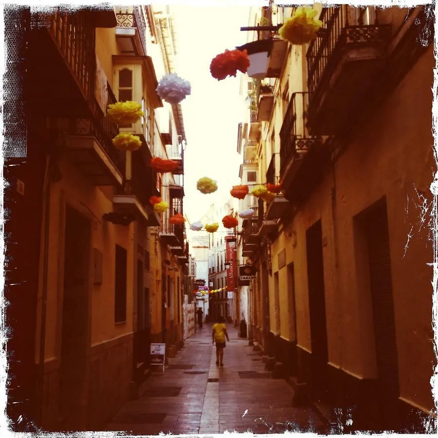 Calle Madre De Dios 34 Malaga 0*,